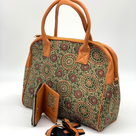 Kantha Stitch Cotton Satchel And Wallet Set - Picture 2 of 7